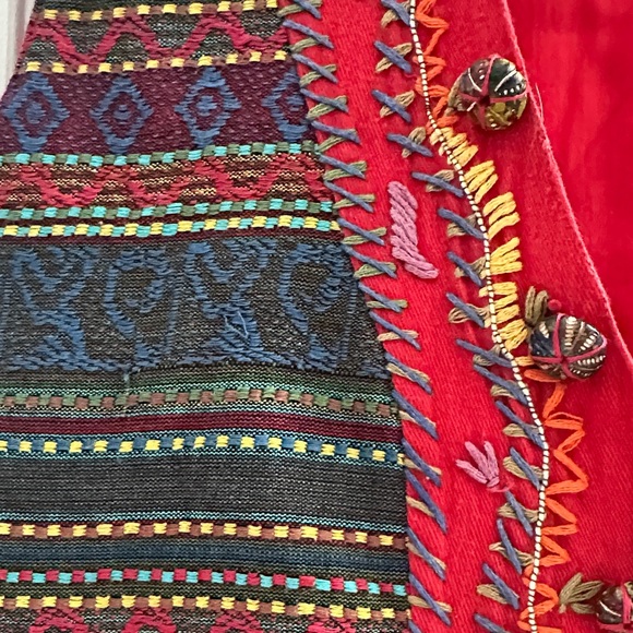 Vintage Colorful Embroidered Red Vest Beaded   Artsy Boho Festival Maximalism L - Picture 4 of 8